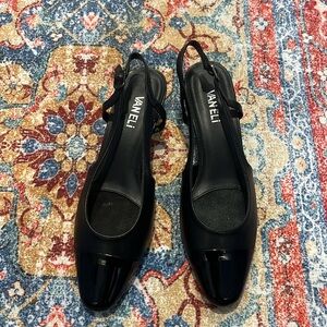 Vaneli Aliz Black kitten heels. Size 81/5